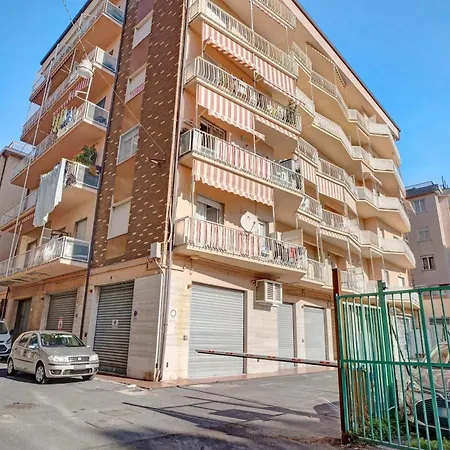 Apartamento Leslie *